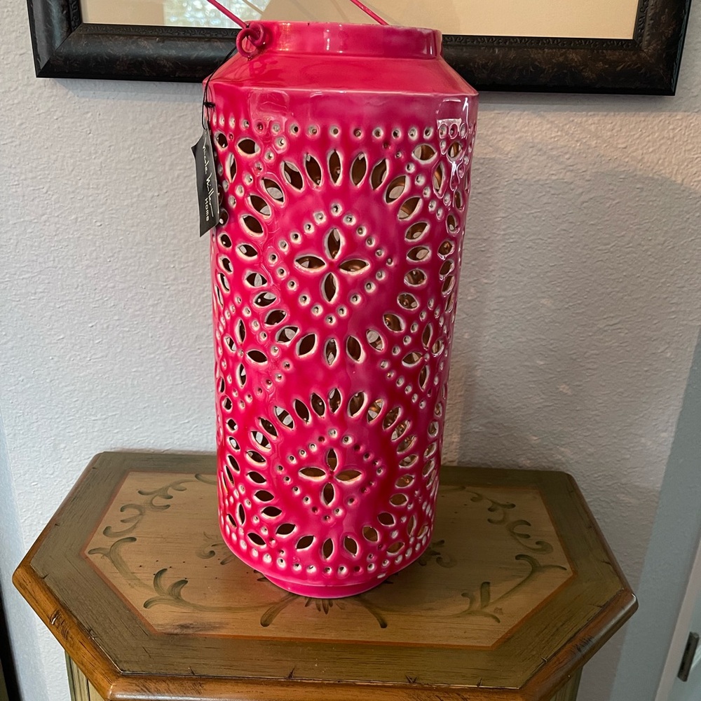 Nicole Miller Metal Pink Vase